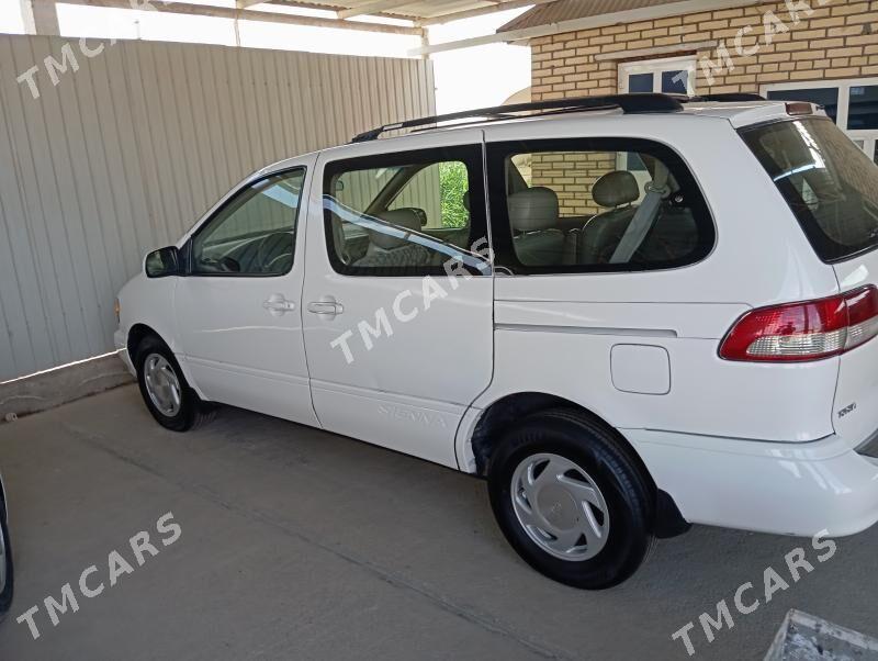 Toyota Sienna 2002 - 150 000 TMT - Mary - img 4