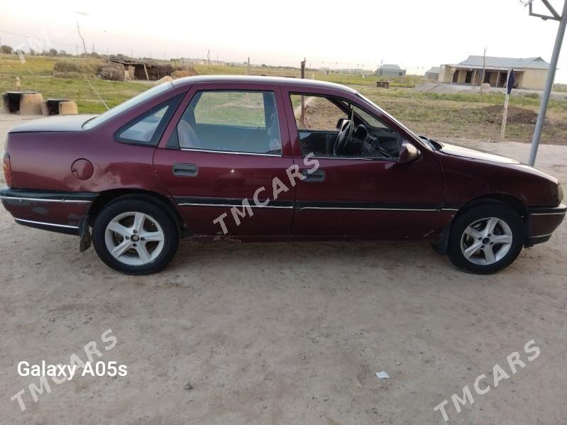 Opel Vectra 1989 - 26 000 TMT - Baýramaly - img 4