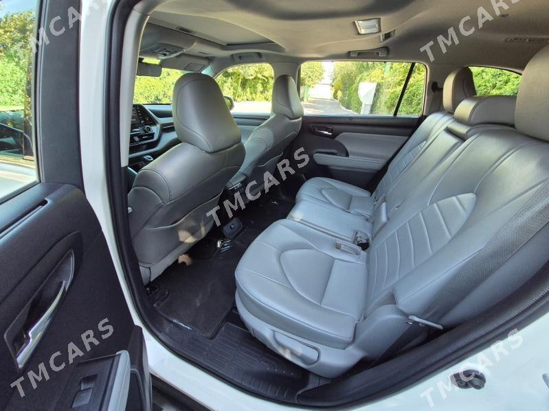 Toyota Highlander 2021 - 525 000 TMT - Ашхабад - img 2