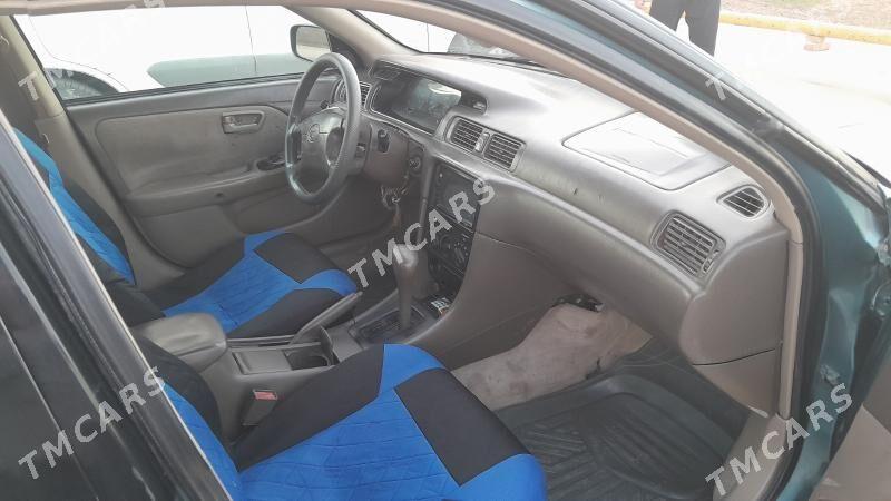 Toyota Camry 2000 - 110 000 TMT - Halaç - img 2