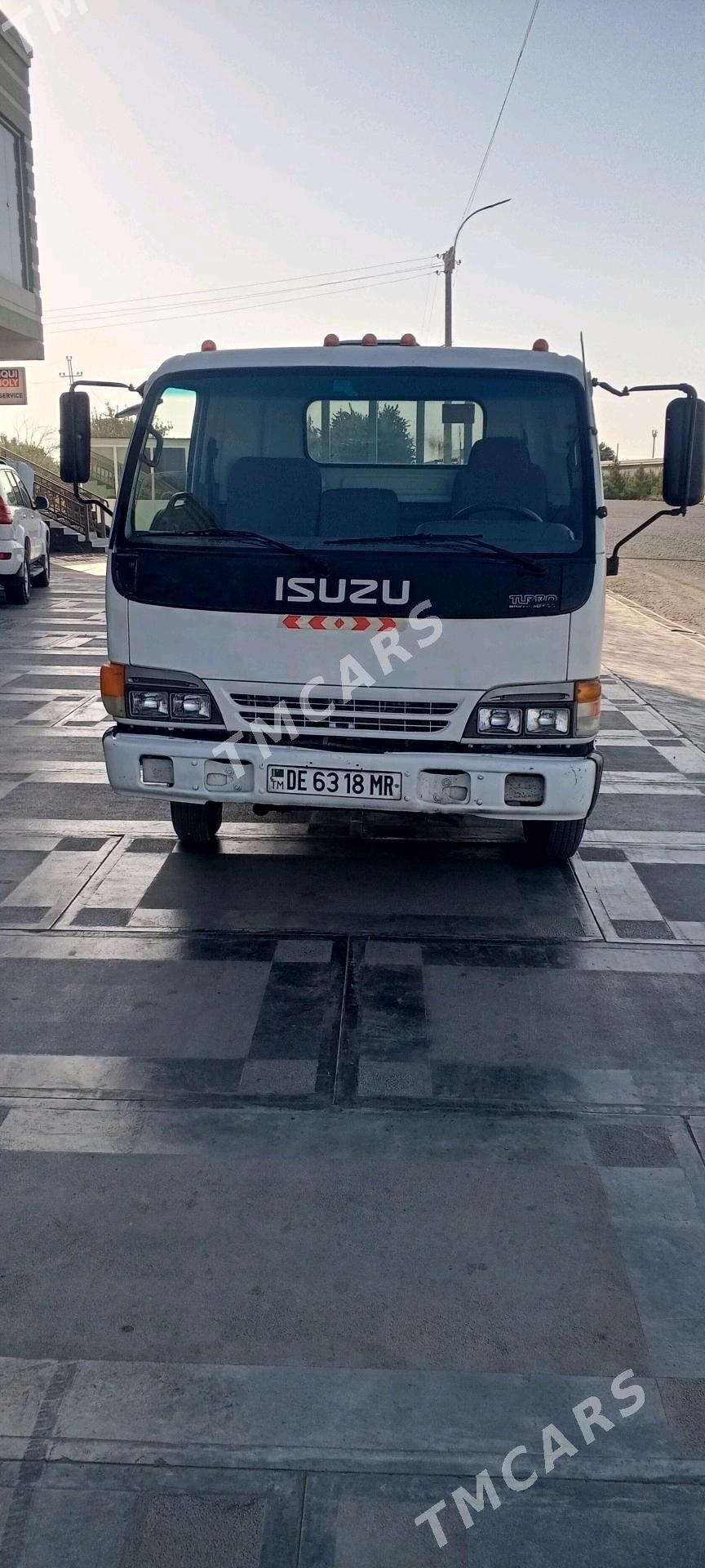 Isuzu Elf 2004 - 146 000 TMT - Мары - img 3
