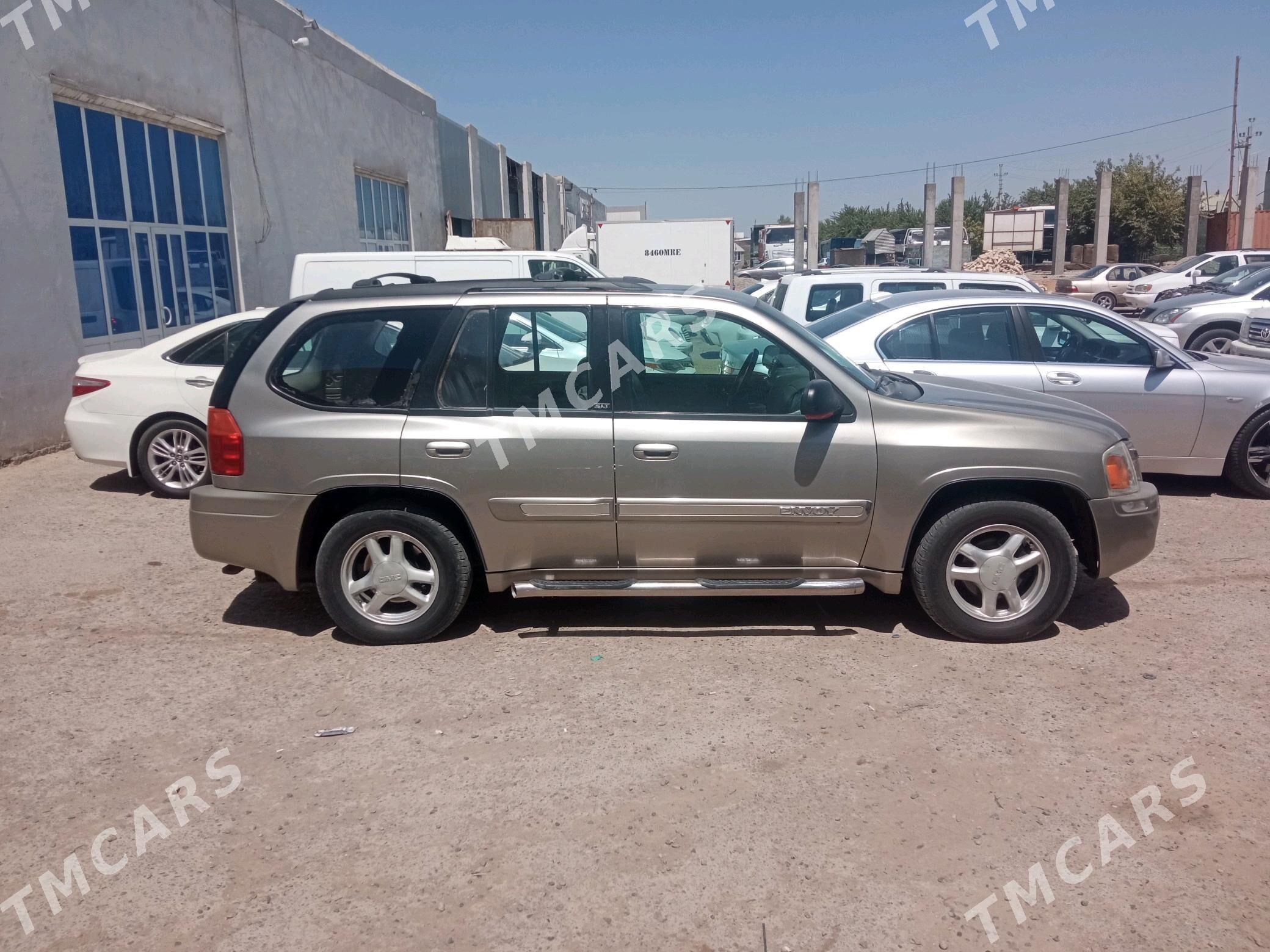 GMC Envoy 2004 - 150 000 TMT - Мары - img 4