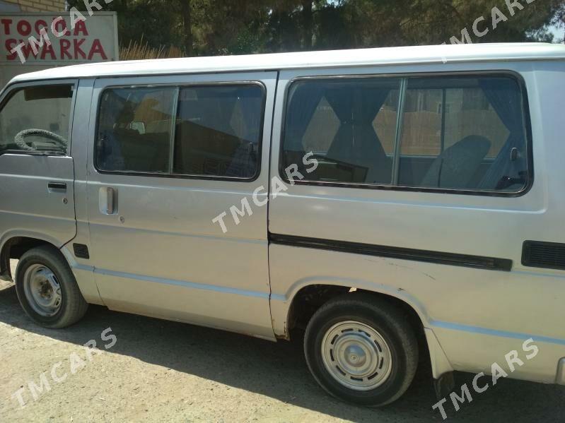 Toyota Hiace 1988 - 45 000 TMT - Sakarçäge - img 4