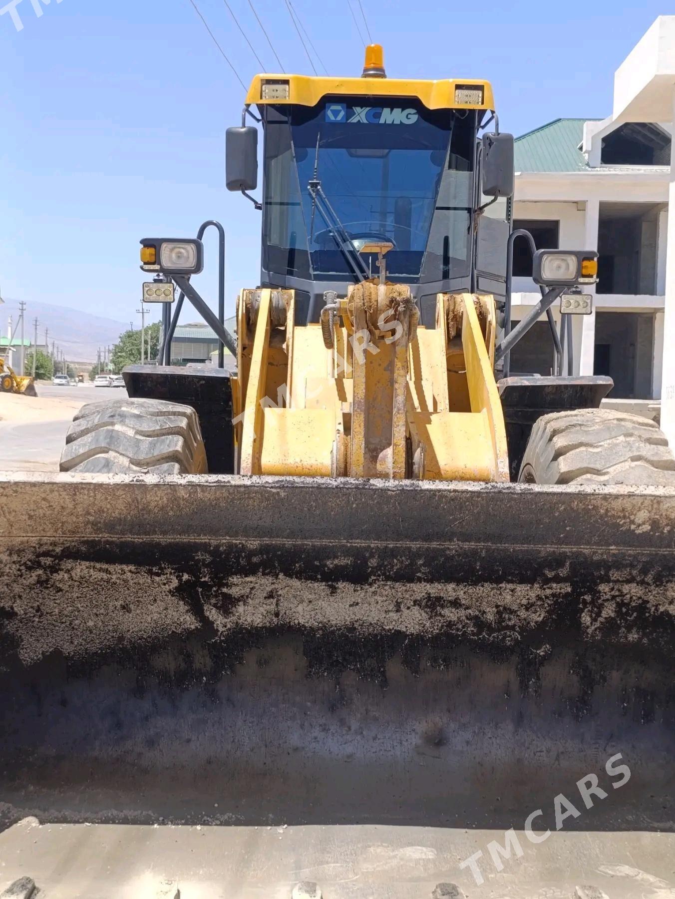 XCMG LW500F 2013 - 500 000 TMT - Tejen - img 2