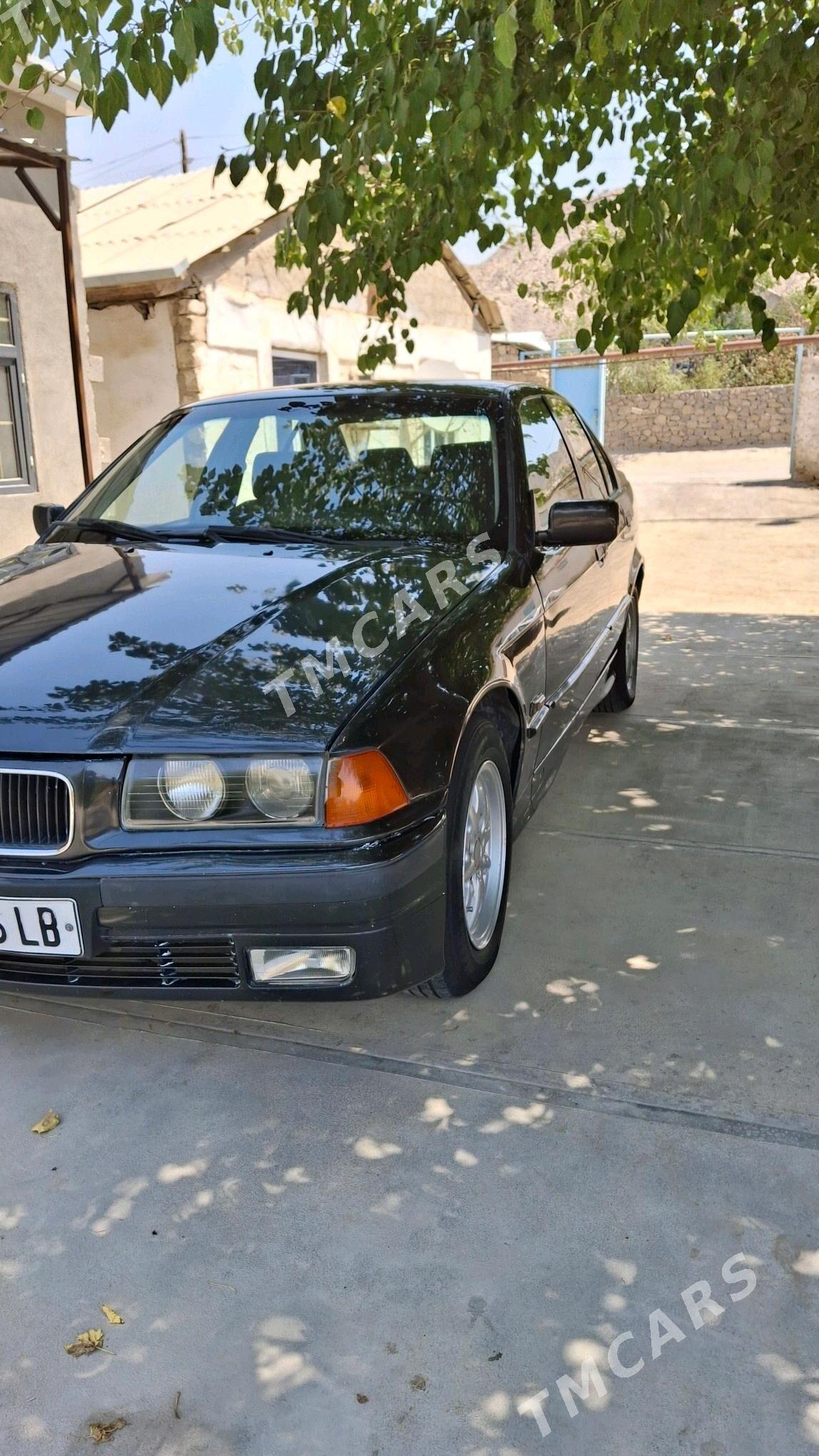 BMW 320 1993 - 40 000 TMT - Magdanly - img 7