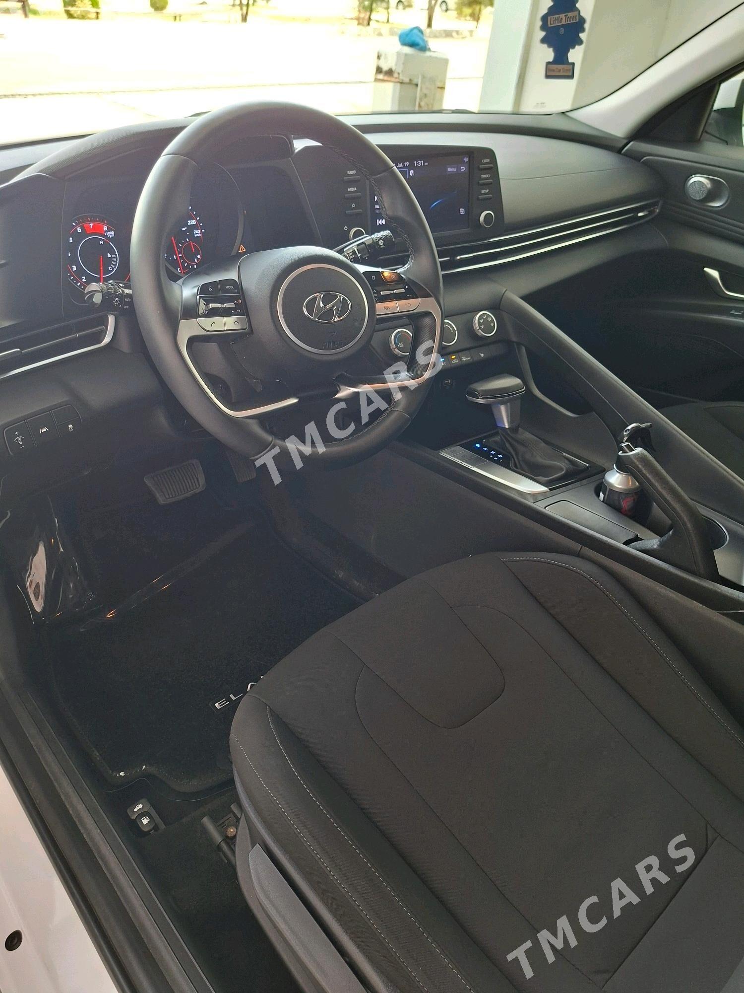 Hyundai Elantra 2021 - 250 000 TMT - Aşgabat - img 2