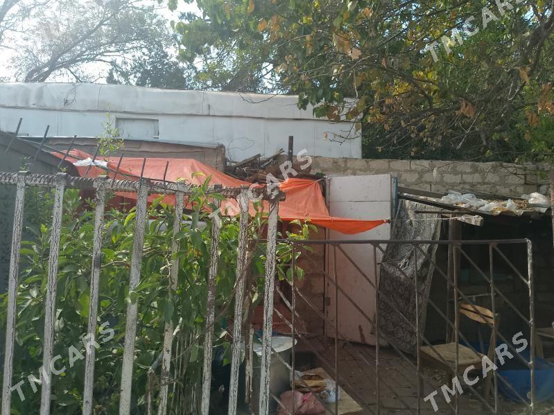 2этаж 3 комнаты - Türkmenbaşy - img 10