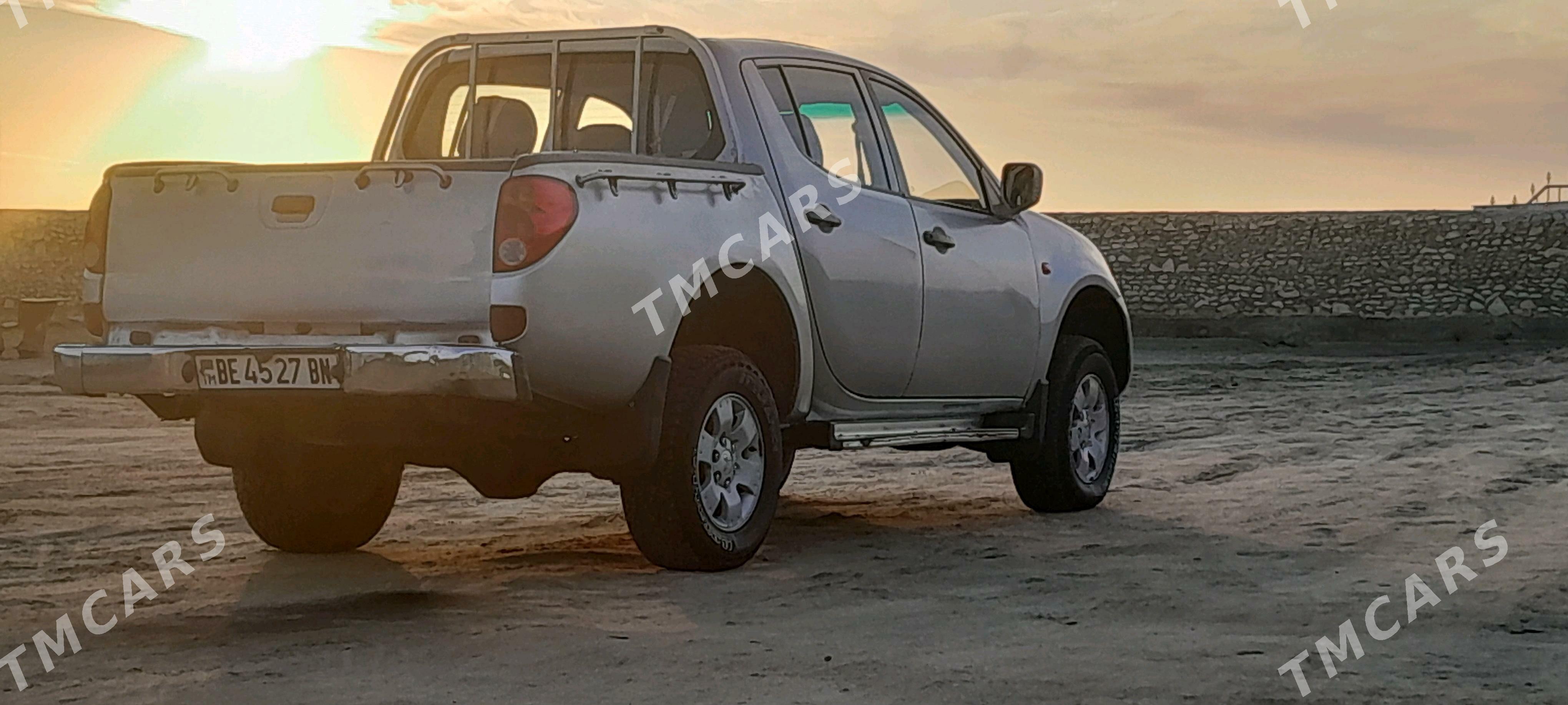 Mitsubishi L200 2007 - 120 000 TMT - Esenguly - img 3
