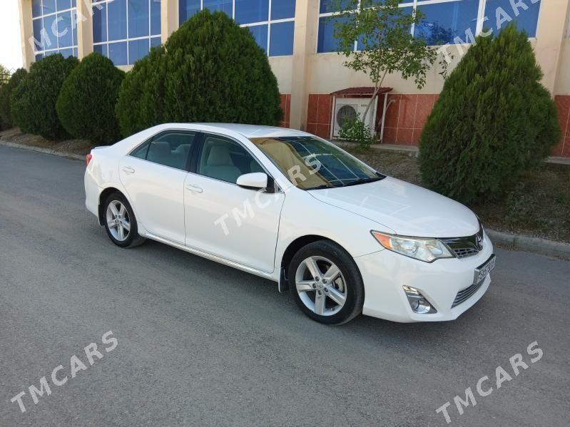 Toyota Camry 2013 - 200 000 TMT - Bäherden - img 2