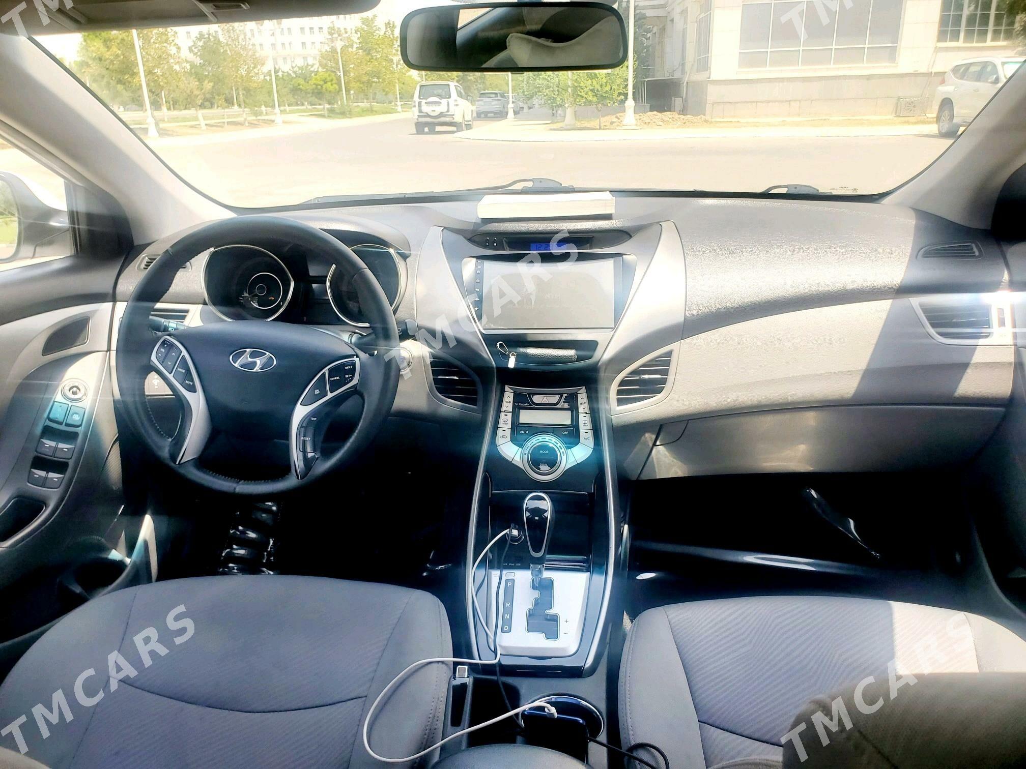 Hyundai Elantra 2011 - 175 000 TMT - Moskowskiý köç. (10 ýyl abadançylyk şaýoly) - img 8
