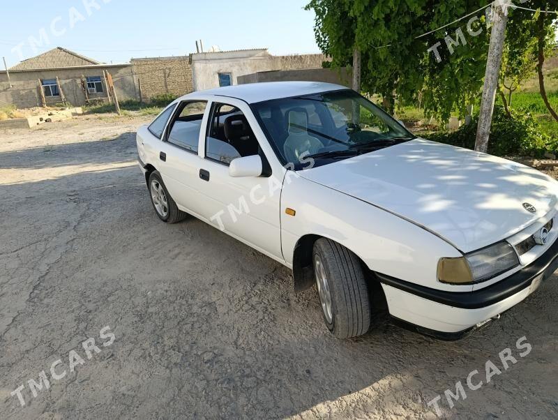 Opel Vectra 1992 - 24 000 TMT - Kaka - img 3