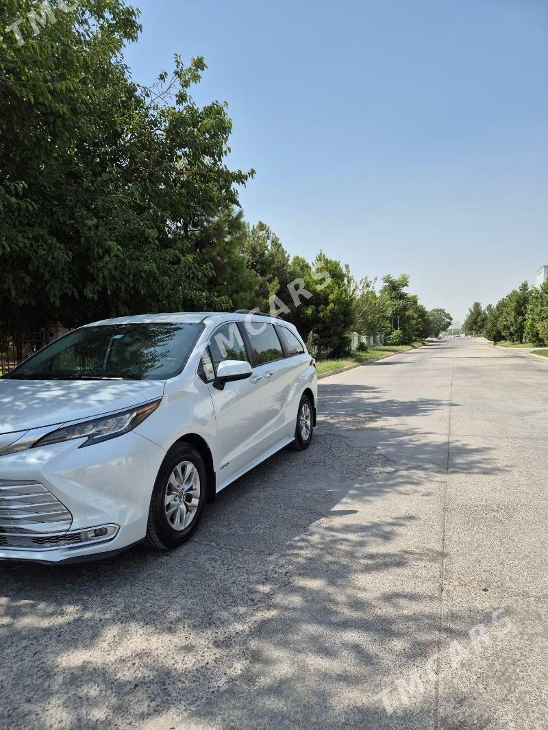 Toyota Sienna 2021 - 459 000 TMT - Ашхабад - img 2