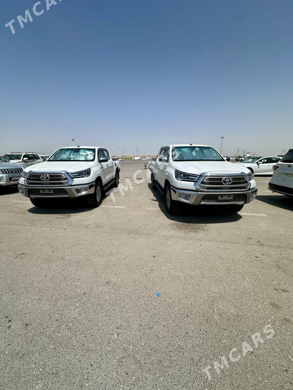 Toyota Hilux 2025 - 686 000 TMT - Aşgabat - img 4