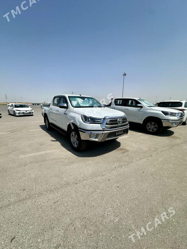 Toyota Hilux 2025 - 686 000 TMT - Aşgabat - img 8