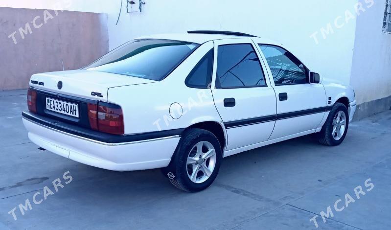 Opel Vectra 1992 - 50 000 TMT - Бахарден - img 2