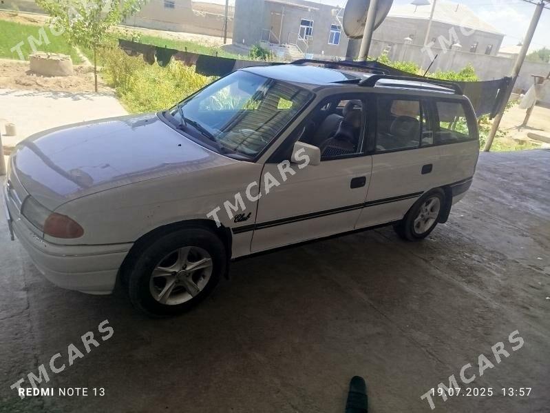 Opel Astra 1992 - 35 000 TMT - Mary - img 2