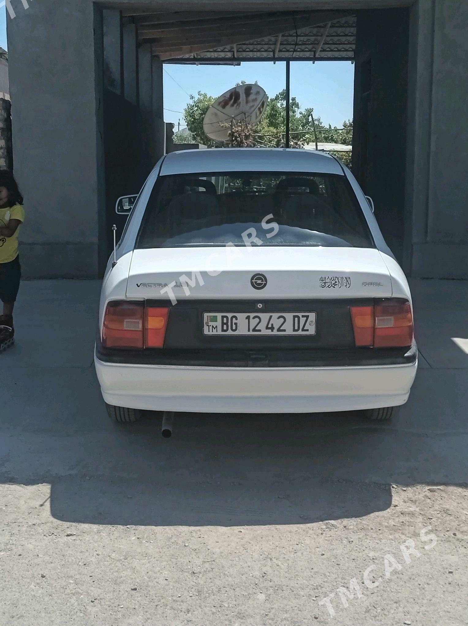 Opel Vectra 1994 - 45 000 TMT - Şabat etr. - img 2
