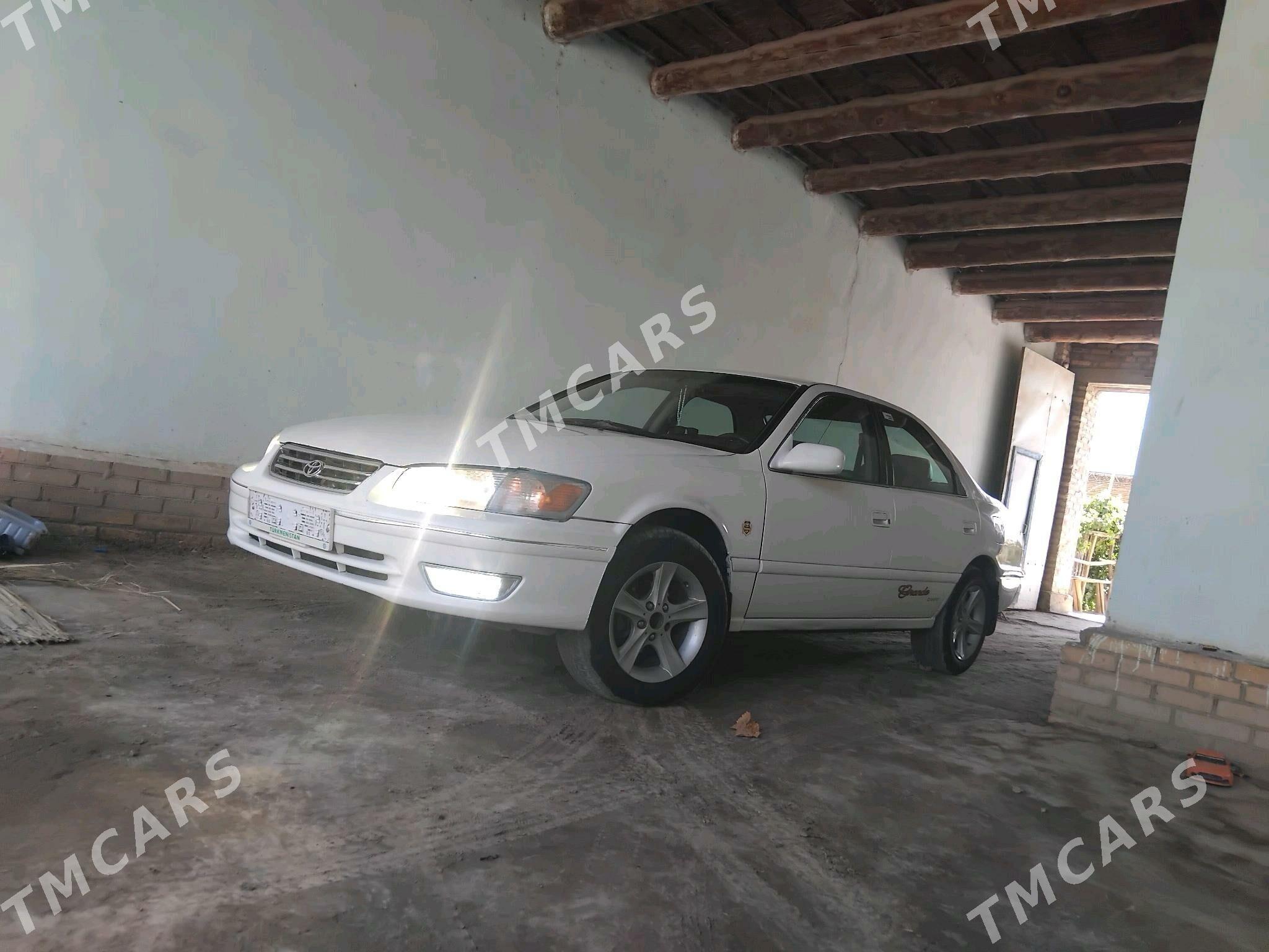 Toyota Camry 1998 - 112 000 TMT - Халач - img 3