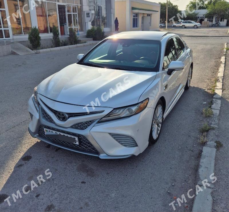 Toyota Camry 2018 - 320 000 TMT - Aşgabat - img 3
