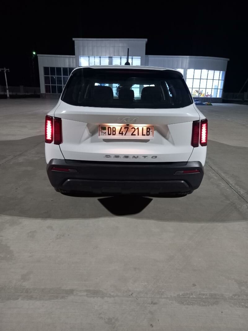 Kia Sorento 2023 - 420 000 TMT - Türkmenabat - img 6