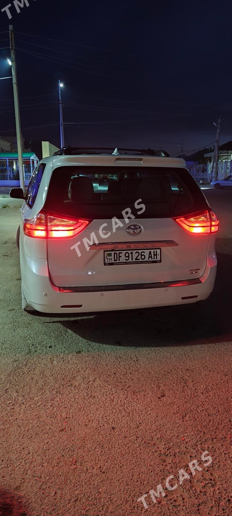 Toyota Sienna 2016 - 480 000 TMT - Ашхабад - img 6