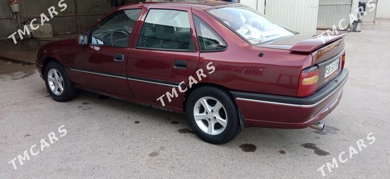Opel Vectra 1992 - 45 000 TMT - Мары - img 5