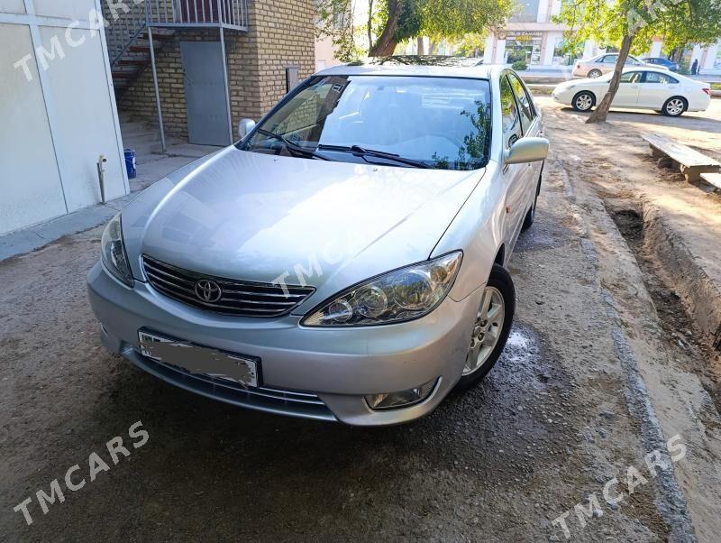 Toyota Camry 2003 - 170 000 TMT - Мары - img 6
