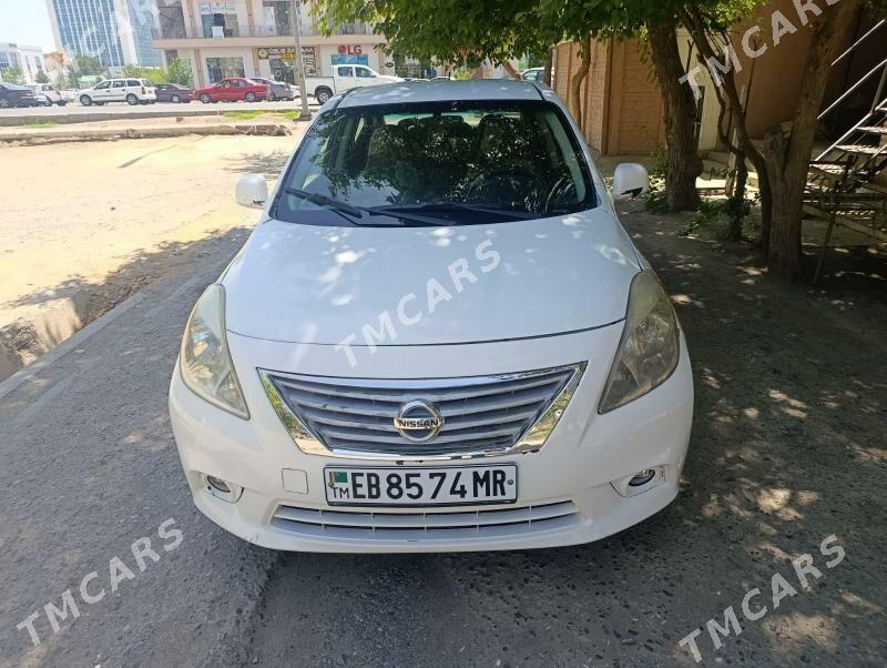 Nissan Versa 2012 - 96 000 TMT - Mary - img 2