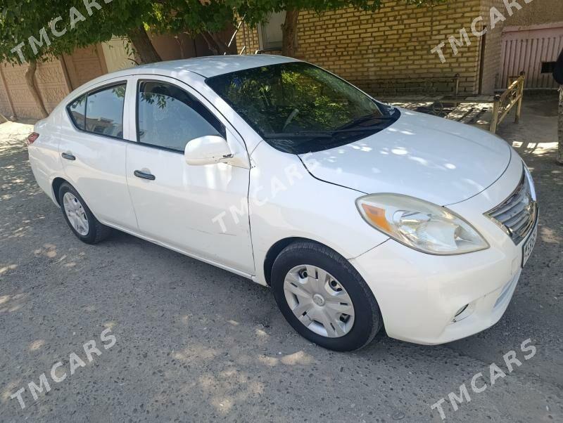 Nissan Versa 2012 - 96 000 TMT - Mary - img 3