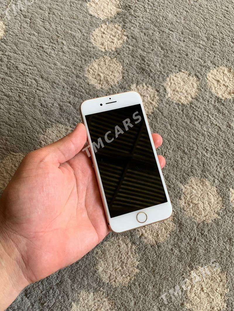 iPhone 8 - Mary - img 4