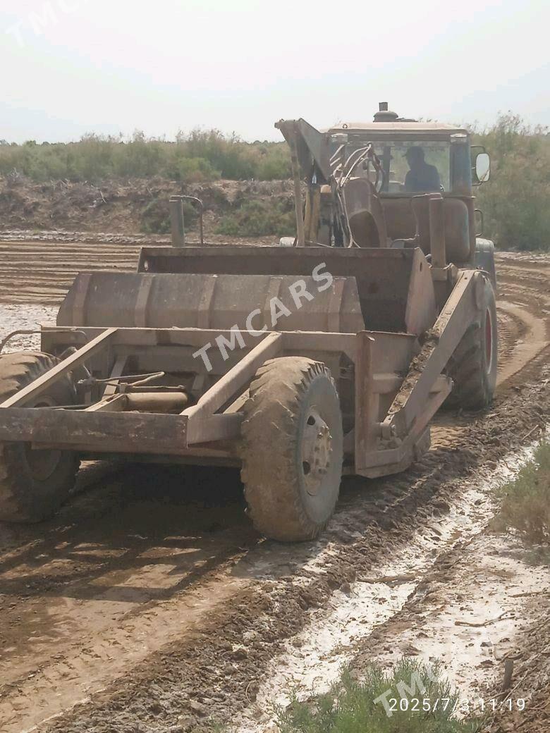 MTZ 80 1995 - 50 000 TMT - Türkmenbaşy etr. - img 2