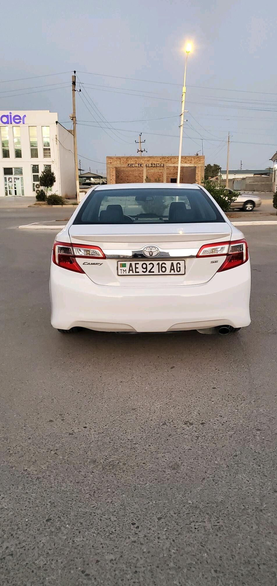 Toyota Camry 2012 - 210 000 TMT - Bäherden - img 9