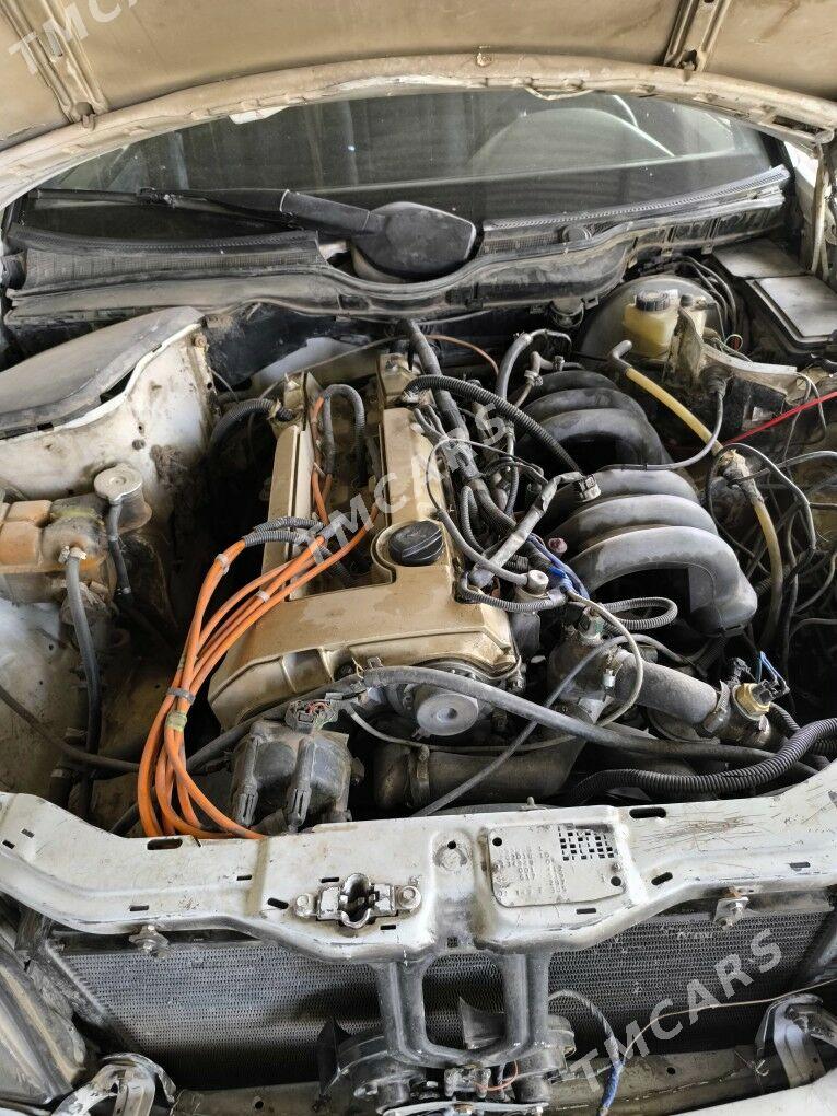 Mercedes-Benz C250 1993 - 40 000 TMT - Туркменабат - img 6
