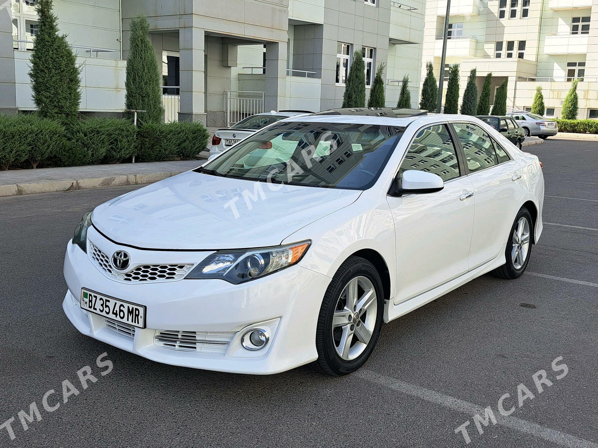 Toyota Camry 2012 - 230 000 TMT - Мары - img 2