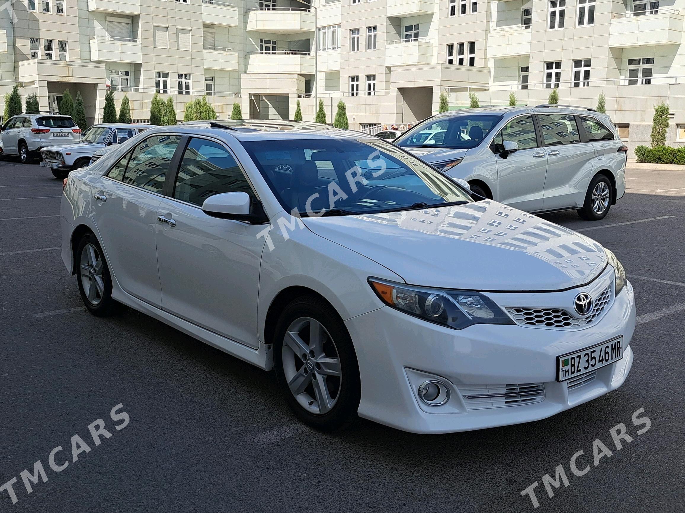 Toyota Camry 2012 - 230 000 TMT - Мары - img 3