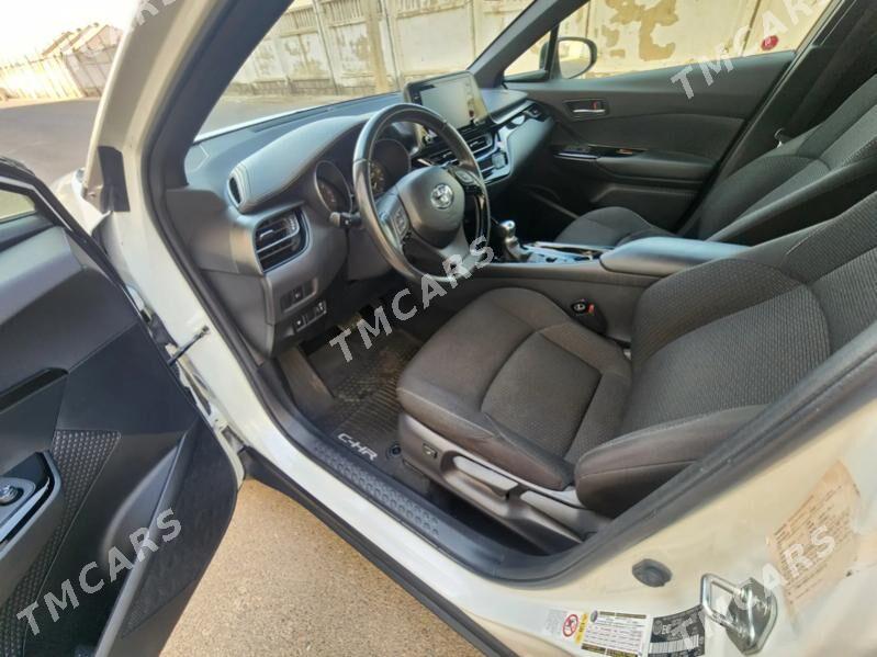 Toyota C-HR 2019 - 240 000 TMT - Мары - img 4