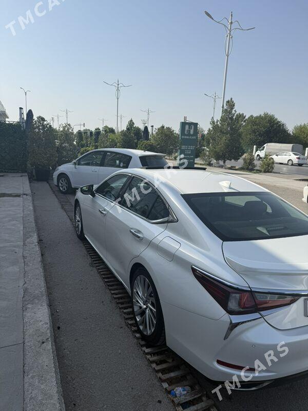 Lexus ES 350 2019 - 480 000 TMT - Bedew - img 5