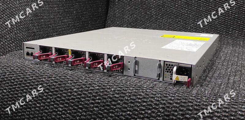 Cisco C4500X-32SFP-10g - Ашхабад - img 3