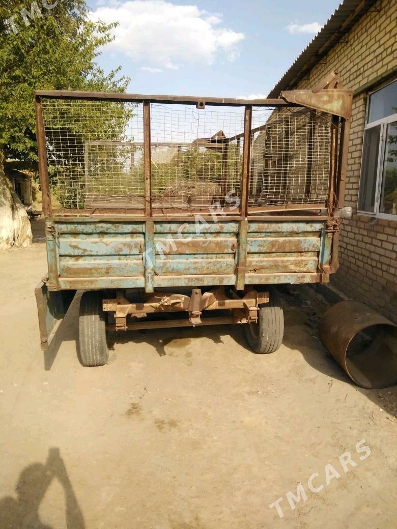 MTZ T-28 1990 - 50 000 TMT - Çärjew - img 3