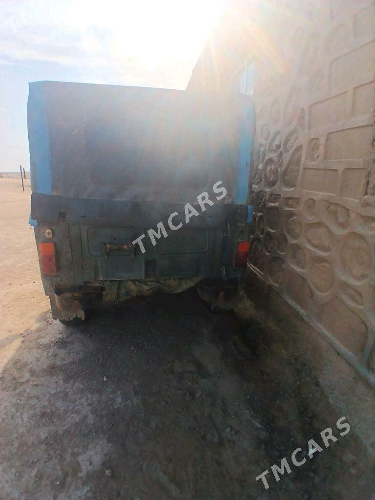 UAZ 469 1990 - 10 000 TMT - Bereket - img 2