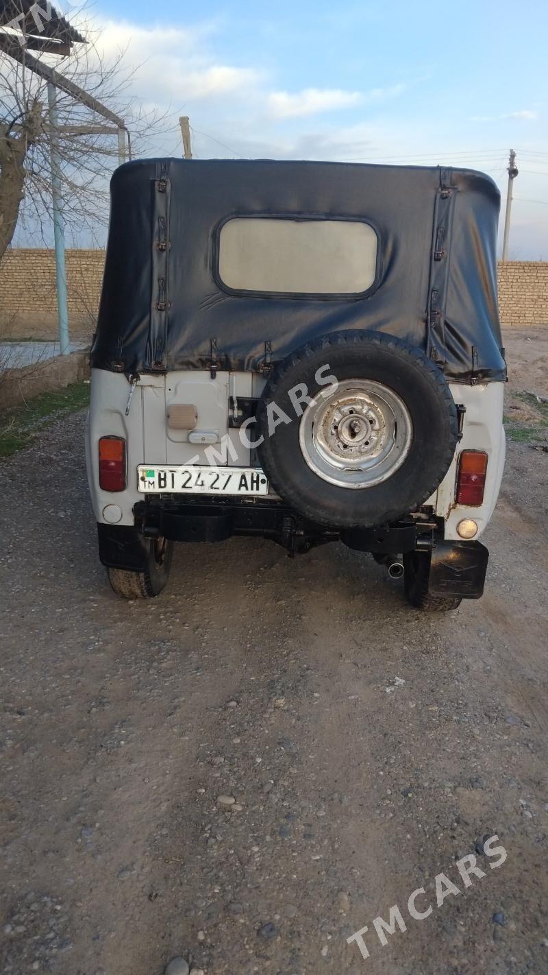 UAZ 469 1999 - 25 000 TMT - Серахс - img 4