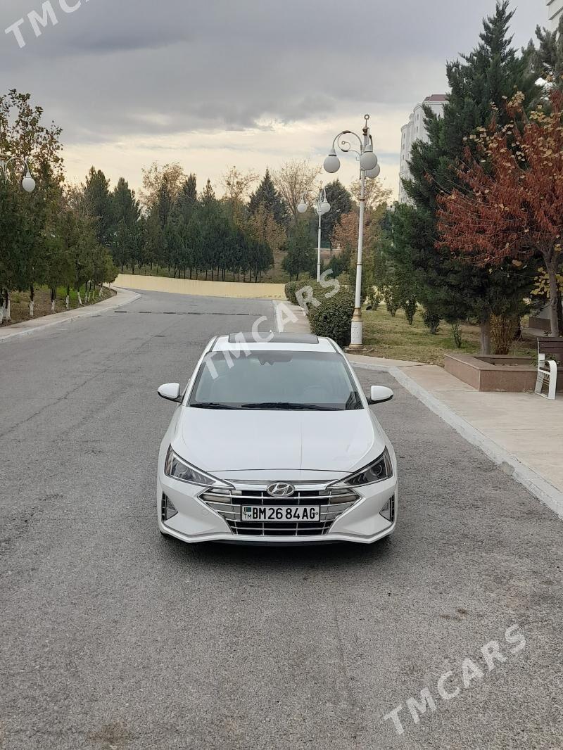Hyundai Elantra 2019 - 225 000 TMT - Gurtly - img 2