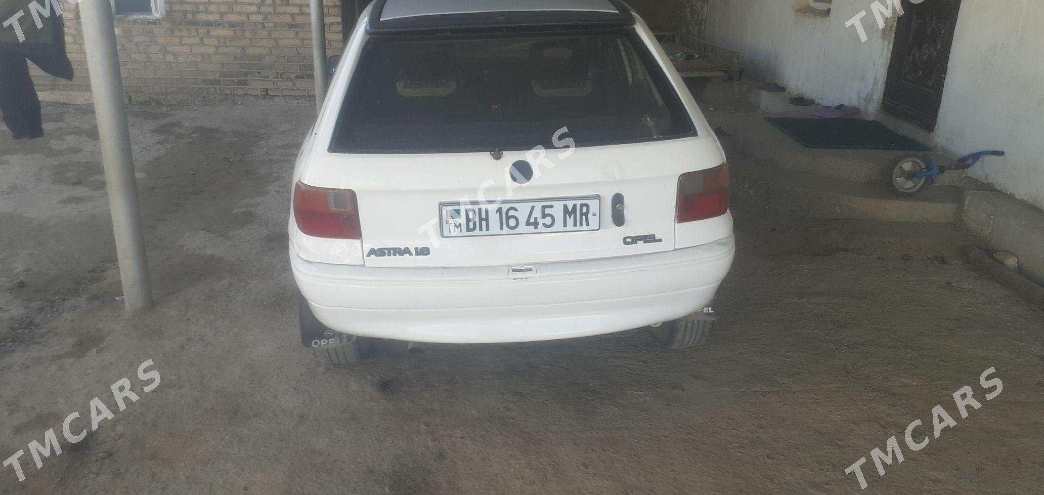Opel Astra 1993 - 21 000 TMT - Mary - img 5