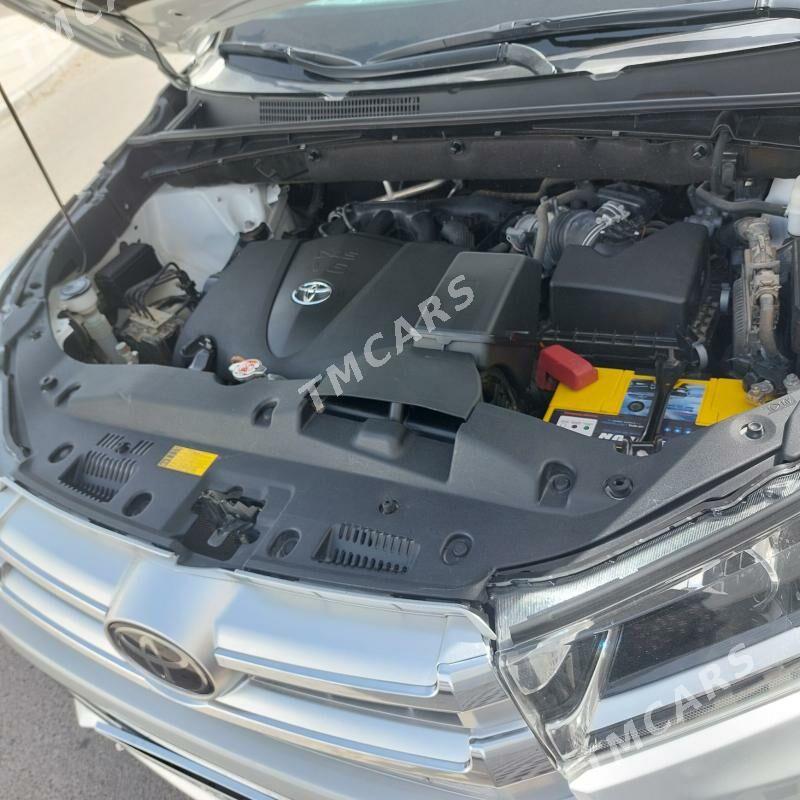 Toyota Highlander 2019 - 510 000 TMT - Ашхабад - img 4