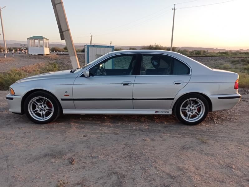 BMW E39 2000 - 125 000 TMT - Кака - img 3