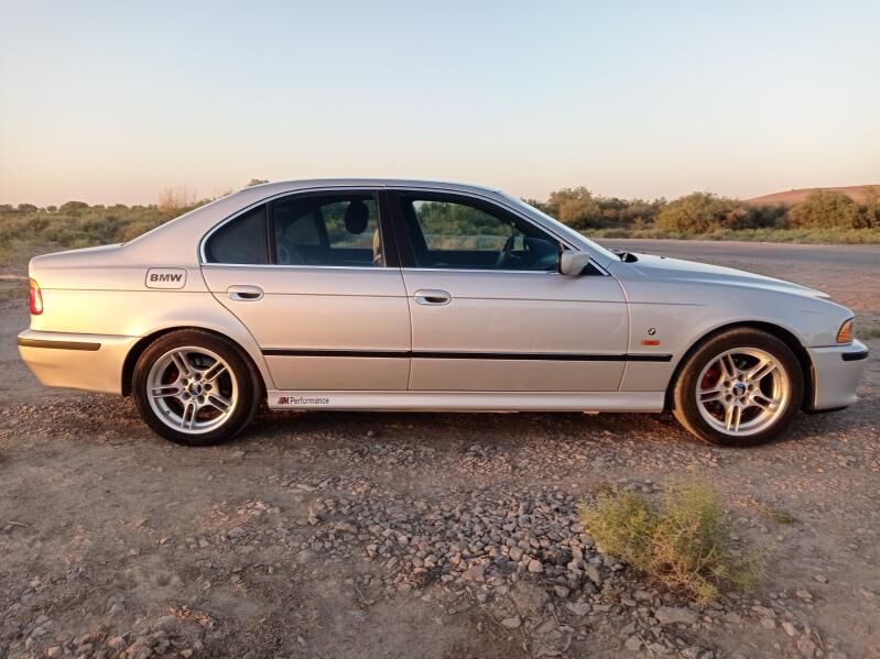 BMW E39 2000 - 125 000 TMT - Кака - img 4