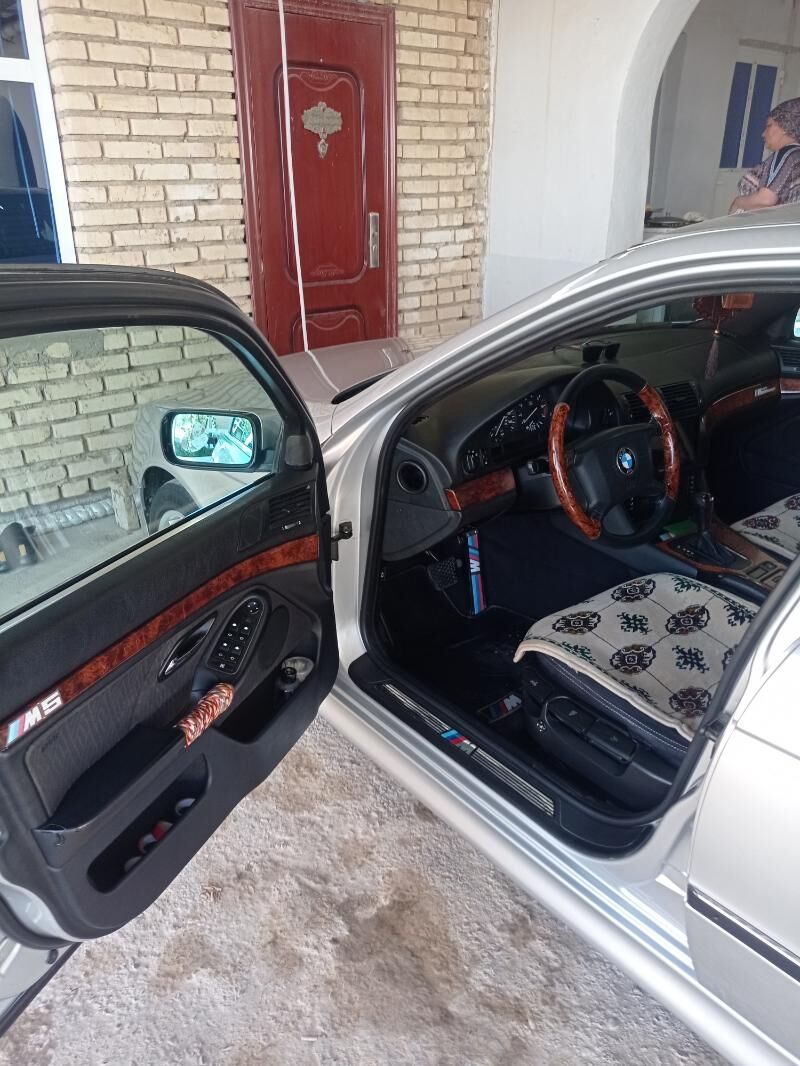 BMW E39 2000 - 125 000 TMT - Кака - img 5