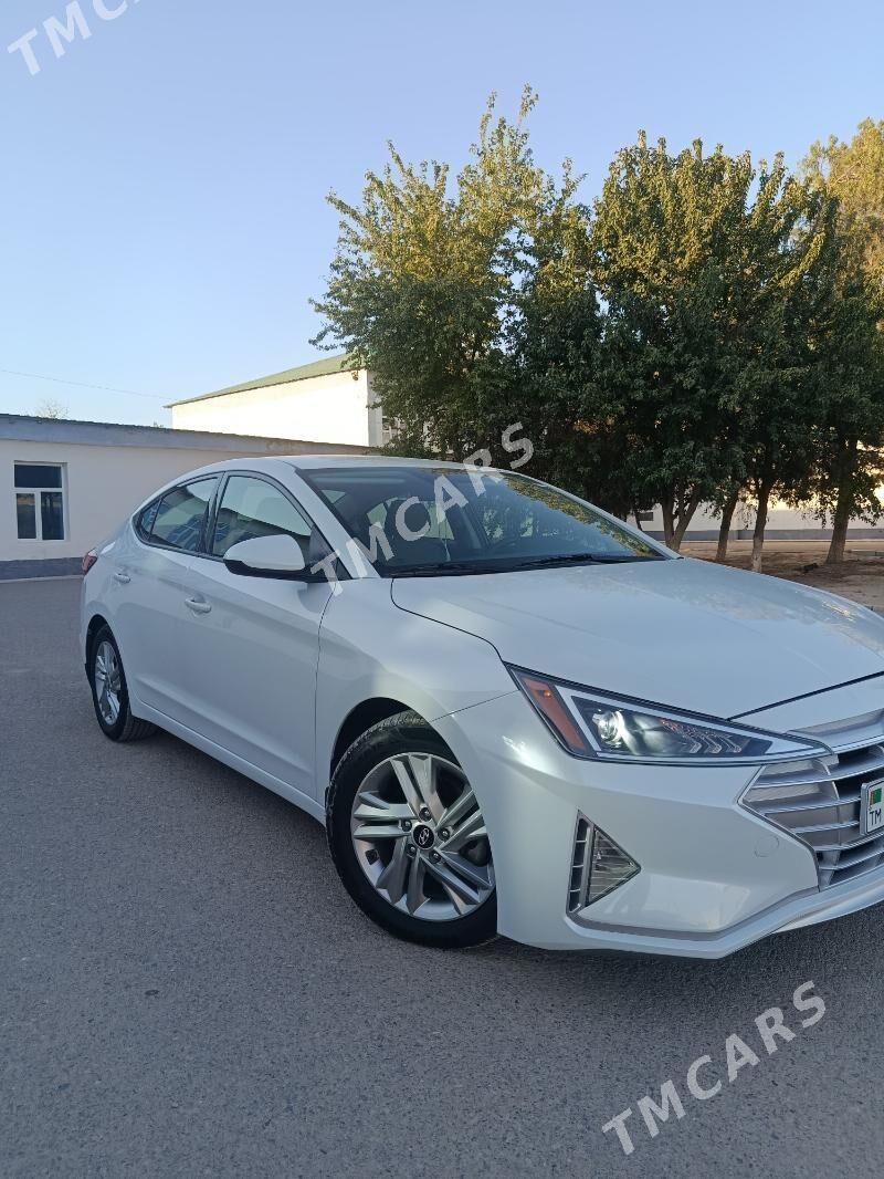Hyundai Elantra 2020 - 210 000 TMT - Kaka - img 2