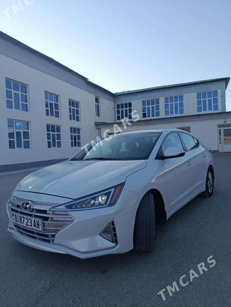 Hyundai Elantra 2020 - 210 000 TMT - Kaka - img 6