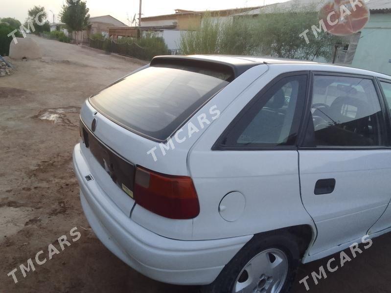 Opel Astra 1992 - 24 000 TMT - Gubadag - img 6